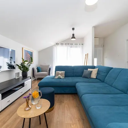 Sunset Apartman Zára