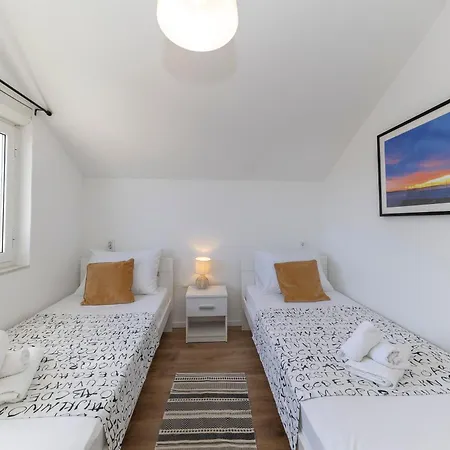 Sunset Apartmán *